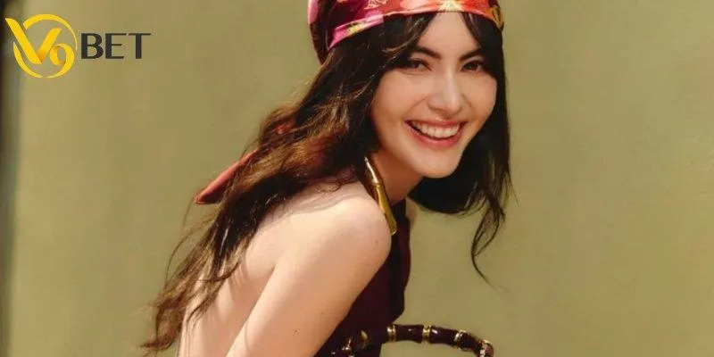 CEO Huyền Trang V9BET – Người Lãnh Đạo Bản Lĩnh Top Đầu 2 Sự nghiệp của CEO Huyền Trang V9BET